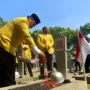 HUT ke-59 Golkar, Airlangga Berziarah ke TMPN Utama Kalibata