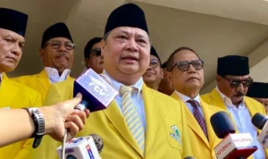Isu Gibran Pindah ke Golkar, Airlangga: Kita Lihat Saja Nanti!
