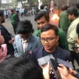 Aliansi Mahasiswa Tuntut Isu Agraria, HAM, hingga Politik Dinasti di Depan Gedung DPRD