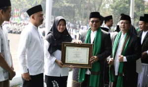 Peringati HSN 2023, Bupati Bandung: Santri Pilar Keagamaan dan Keilmuan dalam Kemajuan Bangsa Peringati HSN 2023, Bupati Bandung: Santri Pilar Keagamaan dan Keilmuan dalam Kemajuan Bangsa