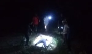 Dikira Boneka, Warga Temukan Wanita Tak Sadarkan Diri di Kebun