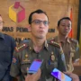 Kasatpol PP Kota Banjar Irwan Adhiawan saat diwawwncara awak media usai rapat di kantor Bawaslu Kota Banjar belum lama ini. (Cecep Herdi/Jabar Ekspres)