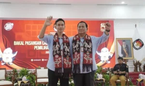 DPC Gerindra KBB Optimis Pasangan Prabowo - Gibran Menang Probowo Subianto dan Gibran Rakabuming Raka saat mendaftar ke KPU, Kamis (26/10).