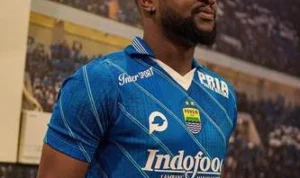 levy Madinda persib