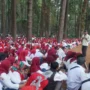 Anggota DPR RI Mayjen TNI (p) TB Hasanuddin saat Pembinaan ASN P3K Dinas Pendidikan Pemkab Majalengka di Bumi Perkemahan Cipanten Desa Argalingga, Sabtu (21/10).