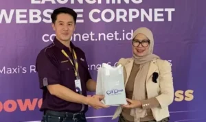 Corpnet Solusi Layanan Internet Bebas Gangguan, Cocok untuk UMKM Revenue Senior Manager Corpnet, Edy Tamrin (kiri), saat launching website Corpnet Maxi’s Resto Jalan Gunung Agung, Ciumbuleuit, Kota Bandung, Jumat 6 Oktober 2023 sore ini.