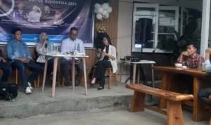 Milenial PAN Jabar Dorong Erick Thohir Cawapres Prabowo atau Ganjar! Milenial PAN Jawa Barat mendorong Erick Thohir jadi Cawapres Ganjar Pranowo atau Prabowo Subianto saat ngobrol pintar (ngopi) bareng para milenial dan generasi muda di Kafe Third Space di Jalan A. Yani, Kota Bandung, Rabu 11 Oktober 2023.