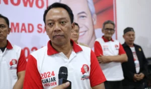 Sekretaris Jenderal Abdi Balad Ganjar, Pardiyanto saat mendeklarasikan diri dengan masyarakat Cianjur untuk mendukung Ganjar Pranowo Presiden 2024.