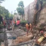 Angin Kencang Robohkan Tembok Rumah Sakit Depok, Begini Kondisinya