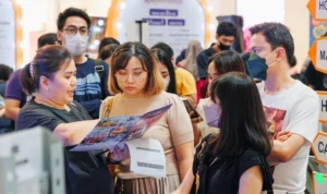 menawarkan promo paket wisata untuk masyarakat melalui program Dwidayatour Carnival 2023 dengan berbagai diskon dan potongan harga