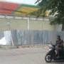 minimarket Yomart di Jalan Padasuka Kota Bandung yang sebelumnnya telah disegel oleh Satpol PP Kota Bandung kini telah dibuka