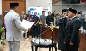 Lantik Anggota DPRD PAW, Ini Pesan Dari Ketua DPRD Rudy Susmanto
