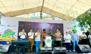 Fasilitasi UMKM dan Menghibur Warga Garut, Pegadaian Kanwil X Jabar Gelar Pesta Rakyat Pegadaian