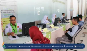 Viral Ambulans 'Disembunyikan', Amukan Keluarga Pasien Bikin RSUD Leuwiliang Buka Suara Viral Ambulans 'Disembunyikan', Amukan Keluarga Pasien Bikin RSUD Leuwiliang Buka Suara / Instagram RSUDleuwiliang