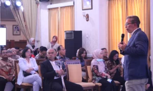 Rebana Expo 2023 untuk Pikat Investor Dalam dan Luar Negeri INVESTASI : Kepala BP Kawasan Metropolitan Rebana Bernardus Djonoputro saat pembukaan Expo Rebana 2023 di Gedung Negara Kota Cirebon, Kamis (9/11).