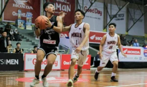 SMA Trinitas Bandung berhasil tuntaskan perlawanan MAN 2 Kota Bandung dengan skor akhir 50-19 (Pandu Muslim/JE)