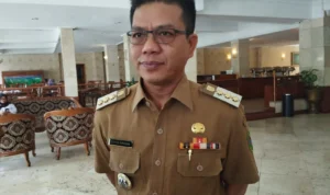 Bupati Bandung Dadang Supriatna Minta Para ASN dan Kepala Desa Untuk Bersikap Netral Jelang Tahun Politik 2024. Foto Agi Jabar Ekspres