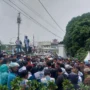 Gabungan Kelompok Buruh Geruduk Pendopo Kabupaten Sukabumi, Tuntut UMK 2024 Naik