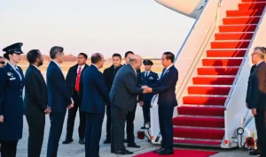 Tiba di Washington D.C., Jokowi Siap Hadapi Biden Untuk Bahas Situasi Gaza Presiden Jokowi Tiba di Washington D.C., Siap Bertemu Biden dan Bahas Situasi di Gaza