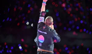 Ganti Bendera LGBT Menjadi Bendera Putih, Ini Komentar COLDPLAY untuk Pemerintah Indonesia