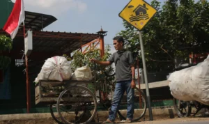 Warga Keluhkan Banjir di Pasir Koja hingga Mohammad Toha, Tedy: Itu Jalan Milik Pusat Warga Keluhkan Banjir di Pasir Koja hingga Mohammad Toha, Tedy: Itu Jalan Milik Pusat