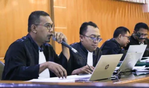 JPU KPK saat cecar saksi mantan Kadishub Kota Bandung, Ricky Gustiadi dalam sidang kasus suap proyek pengadaan Bandung Smart City, Rabu (8/11).