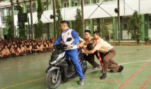 DAM Berikan Edukasi Safety Riding di Roadshow Honda DBL West Java Series