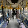 Ini Bus Shuttle yang Akan Angkut Penonton Piala Dunia U17 ke Stadion Jalak Harupat Berkapasitas 70 Penumpang. Foto Agi Jabar Ekspres
