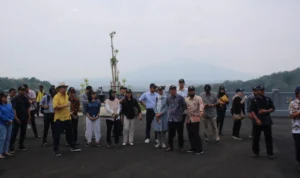 Keliling Langsung Proyek Strategis di Kawasan Metropolitan Rebana untuk Yakinkan Investor