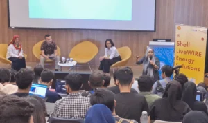 Dorong Perkembangan Kewirausahaan di Bidang Energi Baru dan Terbarukan (EBT), Shell Gelar Roadshow LiveWIRE Energy Solutions 2024 di SBM ITB