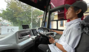 Rofiq, Sopir Shuttle Bus Piala Dunia U17 di SJH yang Tak Pulang Selama 2 Minggu.