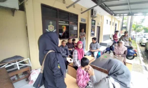 PILU! Bocah 11 Tahun Dianiaya Orangtua Kandung di Banjar Keluarga korban (AL) melaporkan orangtua AL ke Polres Banjar akibat penganiayaan.