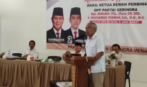 Anggota Dewan Pembina DPP Partai Gerindra, H. Amir Mahpud alias H. Aming saat menghadiri acara silaturahmi dan konsolidasi Wakil Ketua Dewan Pembina DPP Gerindra H Mochamad Iriawan alias Iwan Bule di salah satu hotel di Kota Banjar, Senin 27 November 2023.