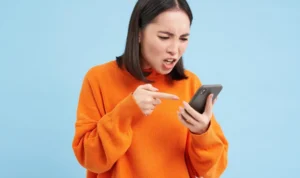 Tips Menghindari Penipuan Lewat Undangan Pernikahan di WhatsApp, Bagikan ke Orang Terdekatmu!