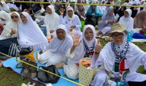 Aksi Sukabumi Peduli Palestina, Ribuan Warga Padati Lapang Sekarwangi Cibadak Aksi Sukabumi Peduli Palestina, Ribuan Warga Padati Lapang Sekarwangi Cibadak