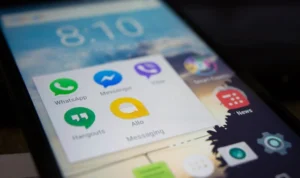 Ilustrasi Contoh Long Text Hari Pria Internasional 19 November Paling Mendalam untuk Kekasih Hati/ Pexels/ Alok Sharma