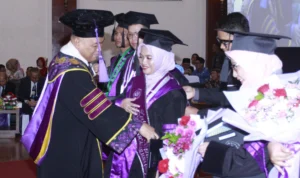 Wisudawan Universitas Pakuan Bogor Diharapkan Berjiwa Ksatria, Prof Didik Tekankan Hal Ini!