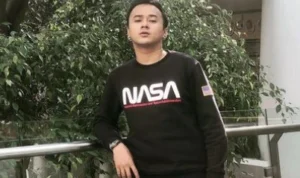 Artis Vito Valnino mengaku jadi korban aplikasi penghasil uang Simonida Media. (instagram @vitoelmonemo)