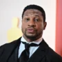 Jonathan Majors Diam Seribu Bahasa di Depan Tuduhan Kekerasan Mantan