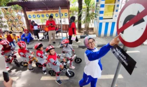 Yayasan AHM dan Taman Pintar Kembangkan Model Pengajaran Safety Riding Bersama Guru PAUD Yayasan AHM dan Taman Pintar Kembangkan Model Pengajaran Safety Riding Bersama Guru PAUD