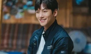 Ji Chang Wook yang mendapat banyak pujian di Welcome To Samdalri Episode 8.