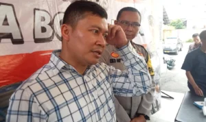 Tetap Ngeyel Rusak Pipa PDAM di Kampung Muara Lebak Bogor, Polisi Amankan 5 Orang Tersangka Tetap Ngeyel Rusak Pipa PDAM di Kampung Muara Lebak Bogor, Polisi Amankan 5 Orang Tersangka