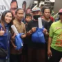 Sebagai bentuk wujud kepedulian kepada masyarakat, DPD Partai Demokrat Jawa Barat, memberikan 250 paket sembako kepada warga Kota Cimahi.