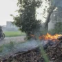 Sorot Warga Bandung yang Bakar Sampah, Sekda: Gak Boleh Pembakaran