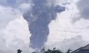 Gunung Marapi di Sumbar Meletus, Muntahan Abu Setinggi 3.000 Meter Gunung Marapi di Sumbar Meletus, Muntahan Abu Setinggi 3.000 Meter