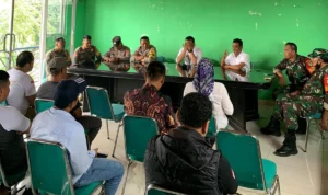 Mediasi dua kampung yang bentrok di Sukaraja, Kabupaten Bogor.