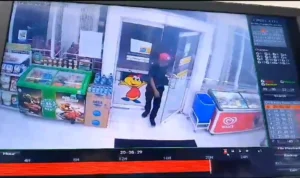 Pura-Pura ke Toilet, Seorang Pria Coba Curi Brankas Uang Minimarket