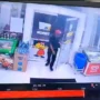 Pura-Pura ke Toilet, Seorang Pria Coba Curi Brankas Uang Minimarket