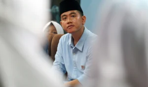 Sambangi Ponpes Al Baghdadi Karawang, Gibran Sampaikan Hal Ini