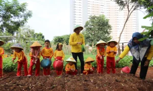 Hadapi Perubahan Iklim, Nestlé DANCOW Berikan Tips Proteksi Eksplorasi Anak Dorong Si Buah Hati Tetap Aktif dan Percaya Diri Hadapi Perubahan Iklim, Nestlé DANCOW Berikan Tips Proteksi Eksplorasi Anak Dorong Si Buah Hati Tetap Aktif dan Percaya Diri